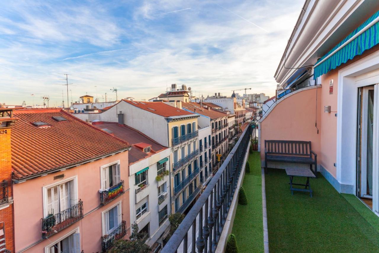 Apartamento Gran Via Terrace En Мадрид Экстерьер фото